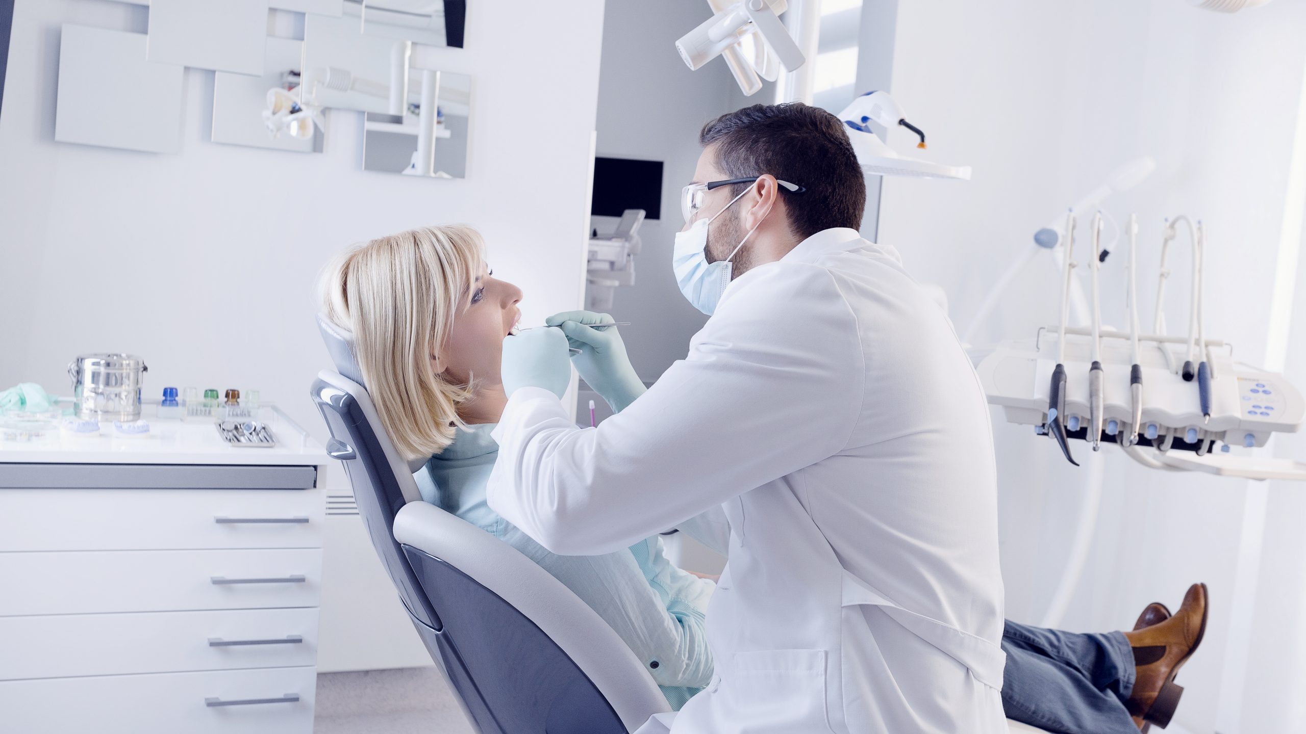 Dentist in Santa Fe Springs, CA